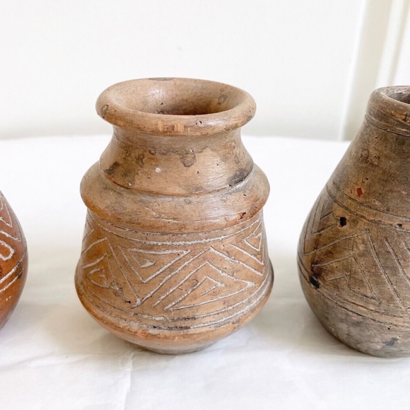 Set/Lot of 3 Pieces Vintage Miniature Clay Ceramic Vases 4in. Tall Art Souza EUC - Picture 9 of 12